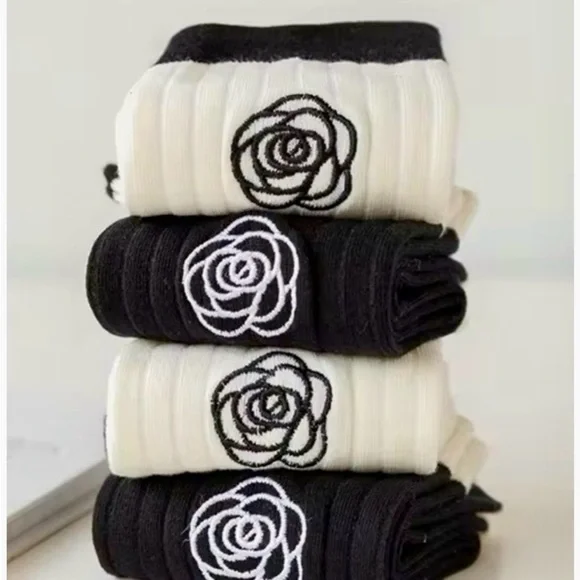 LAST 1!! Black Left Floral Mid Ankle Tube Socks - Super Soft! - Picture 2 of 4